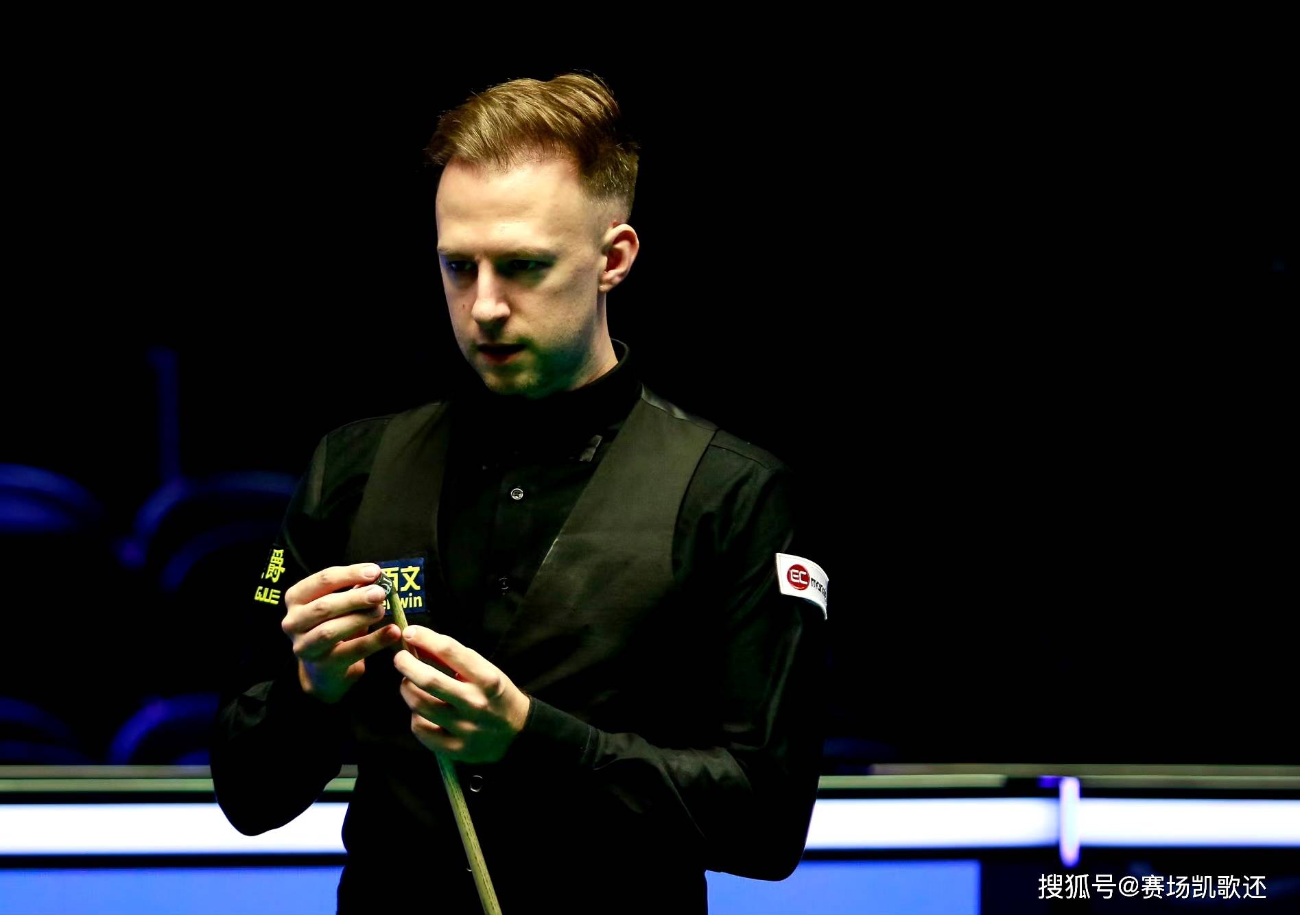 了他不仅是 了他不仅是